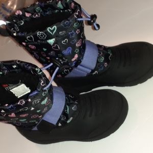Snow Boots - Thinsulate Size 11 Girls